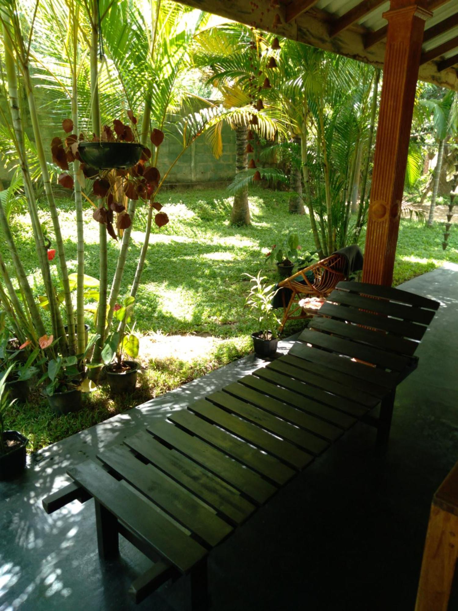 Jasmin Homestay Marakolliya Tangalle Bagian luar foto
