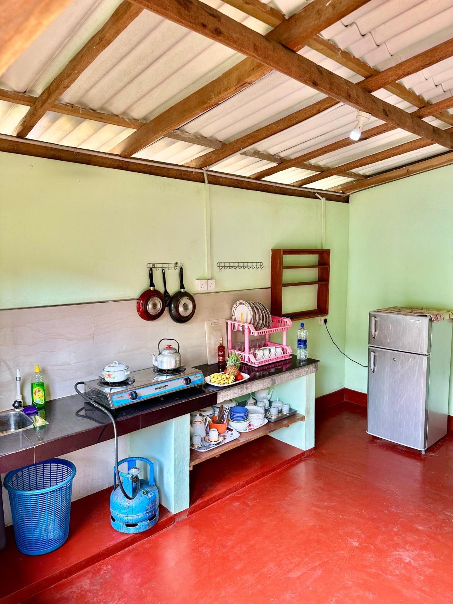 Jasmin Homestay Marakolliya Tangalle Bagian luar foto